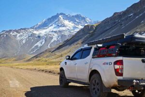 Busco chofer para conducir una camioneta 4x4 y trasladar personal a una zona minera